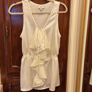 Sleeveless blouse